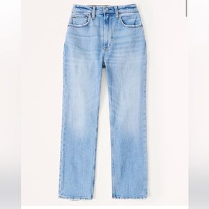 Abercrombie & Fitch Ultra High Rise Ankle Straight Jeans